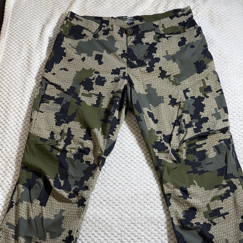 KUIU Tiburon Camouflage Performance Fabric
